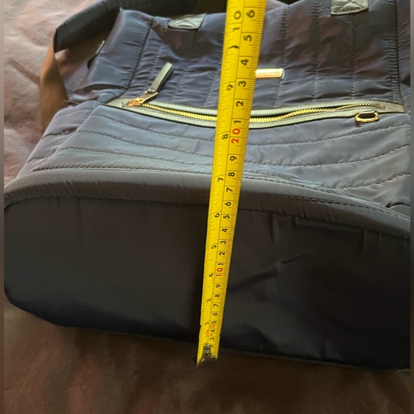 Adrienne Vittadini backpack - Picture 7 of 9